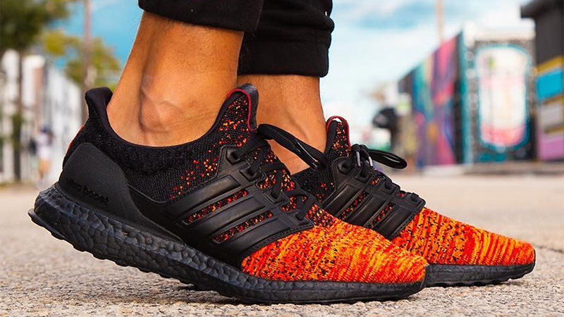 Game-Of-Thrones-x-adidas-Ultra-Boost-House-Targaryen-sneakerstenisky.cz
