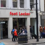 Obuvní gigant Foot Locker investuje 100 milionů dolarů do skupiny GOAT